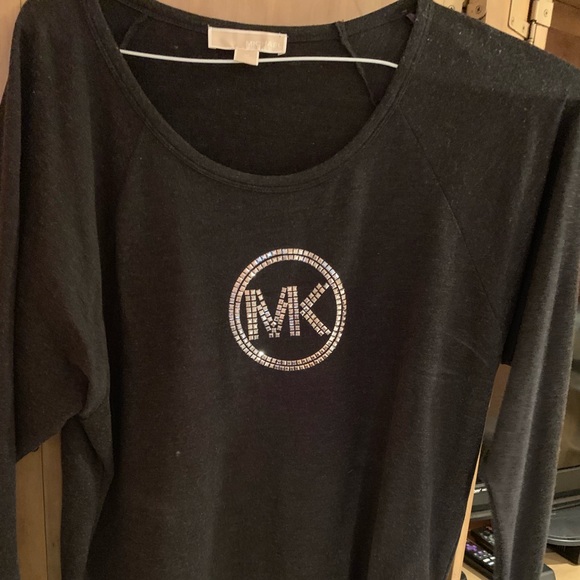 Sweater - Picture 1 of 1